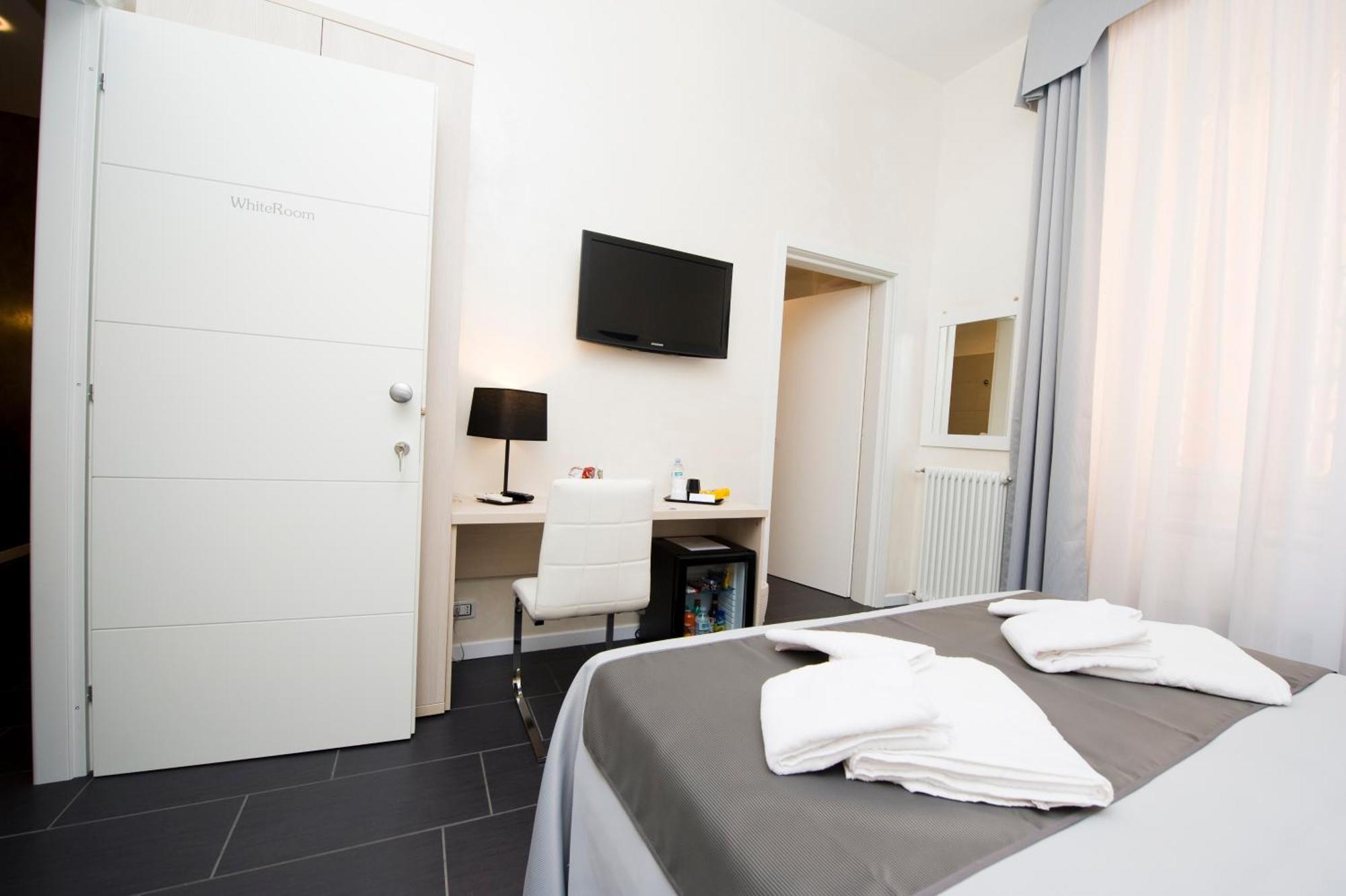 Grey&White Roma Quarto foto