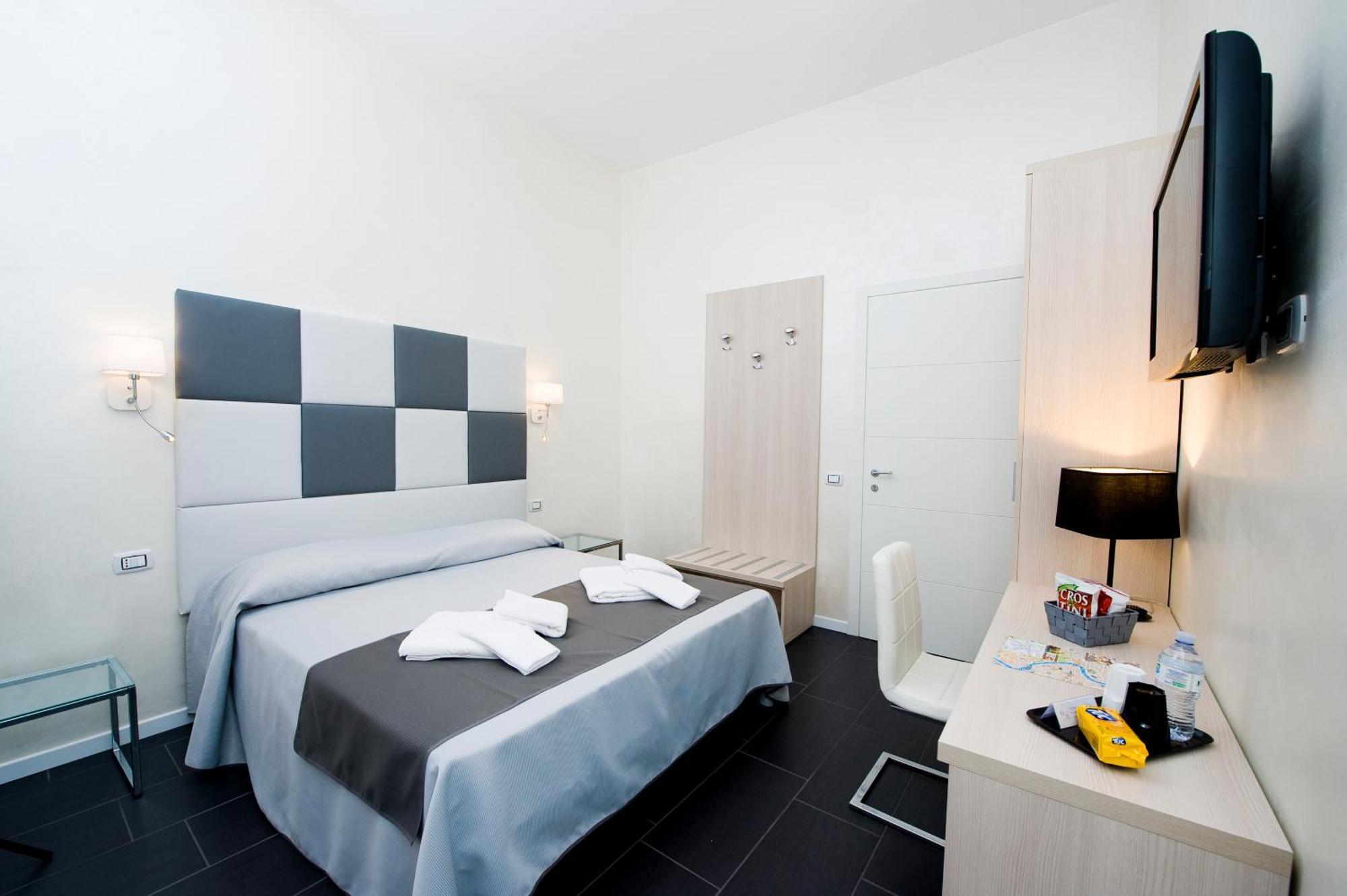 Grey&White Roma Quarto foto