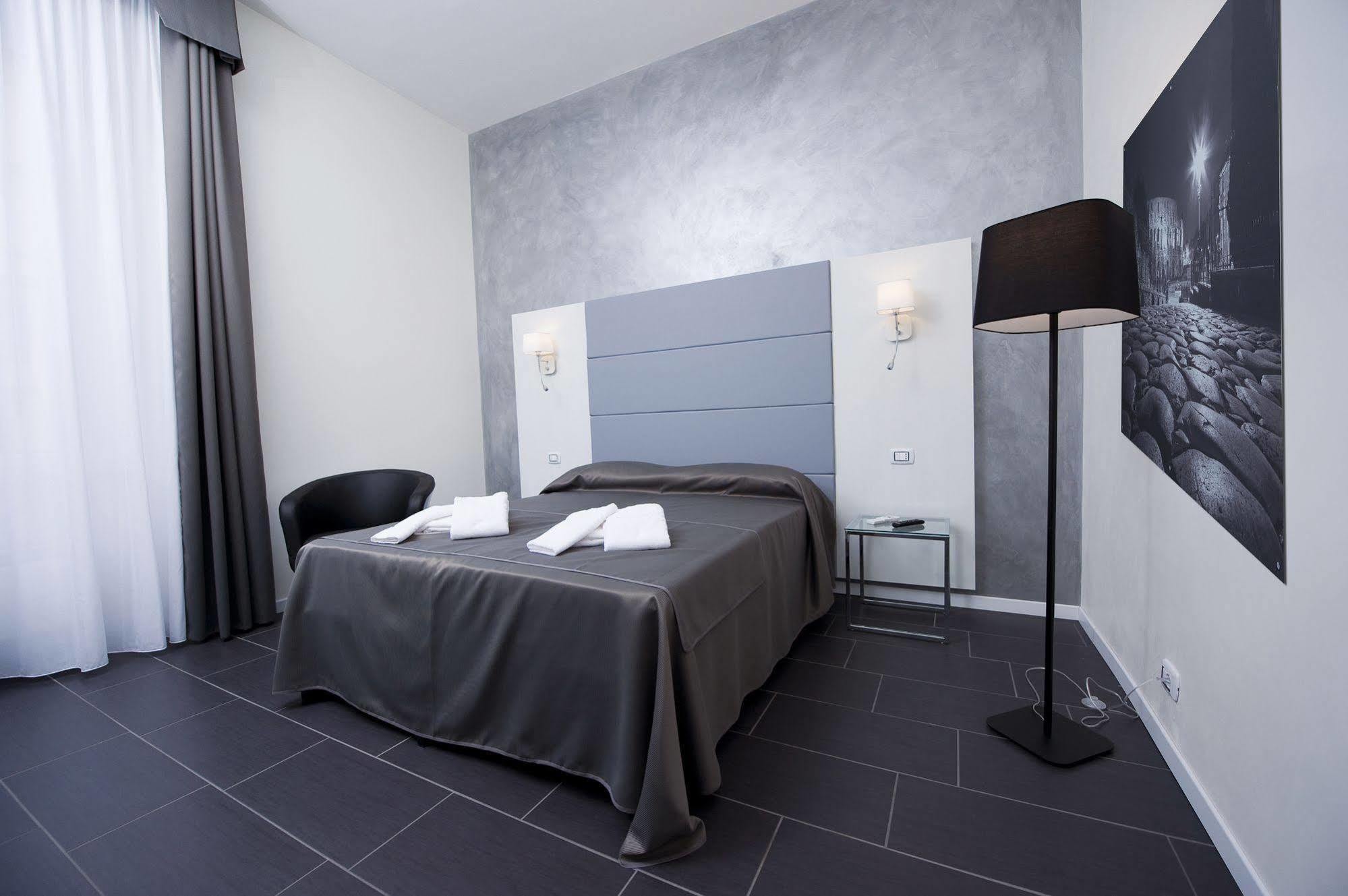 Grey&White Roma Exterior foto